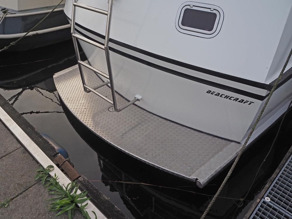 picture Deck equipment